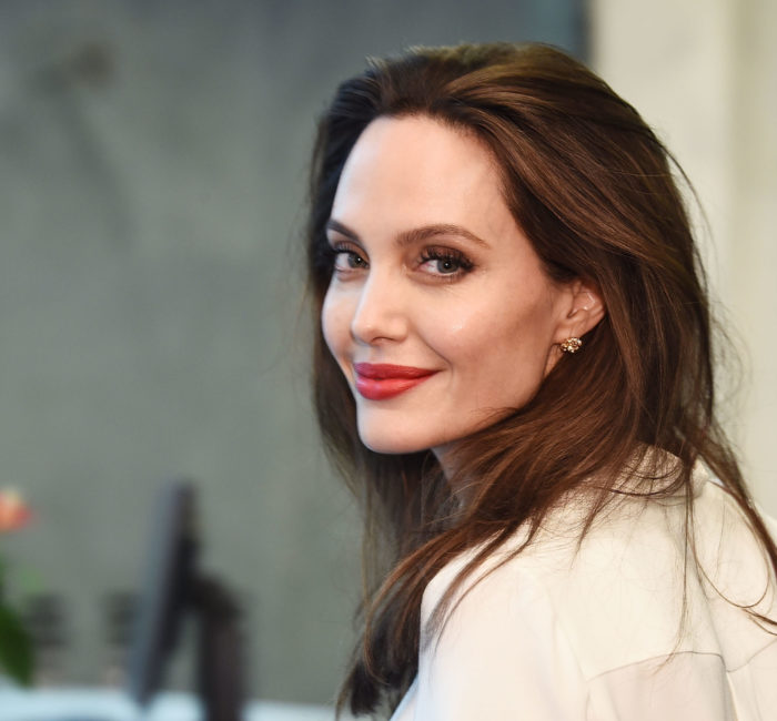 O poder da mandíbula feminina na harmonização facial